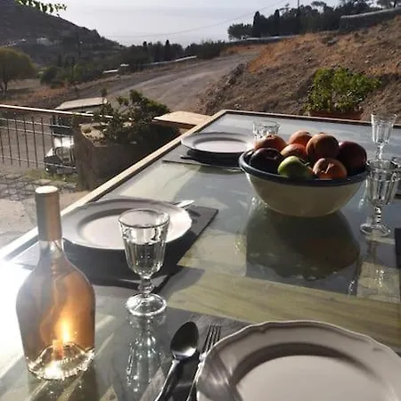 Сasa de vacaciones Sea & Sunset View Chora With Private Jacuzzi *