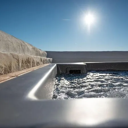 Sea & Sunset View Chora With Private Jacuzzi Σπίτι διακοπών