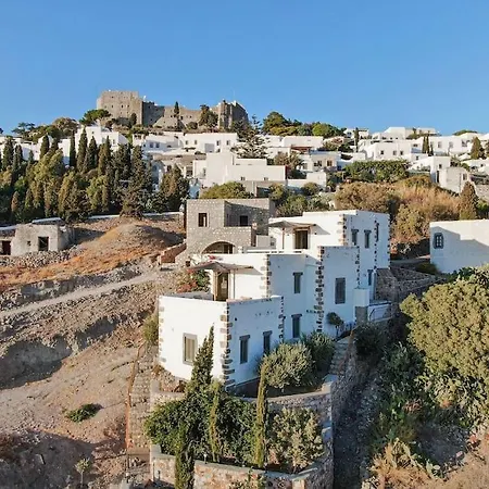 Sea & Sunset View Chora With Private Jacuzzi Πάτμος