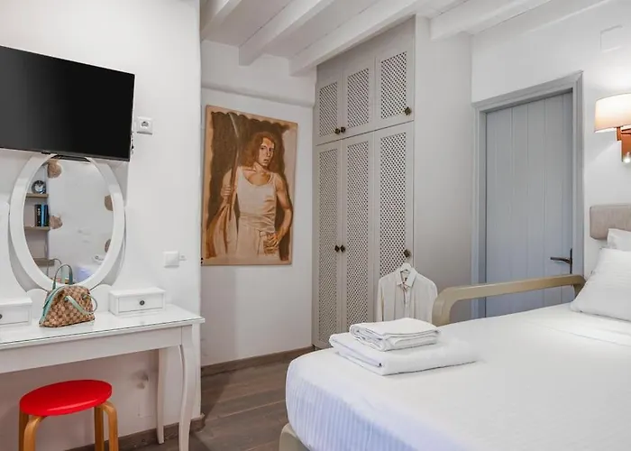 Sea & Sunset View Chora With Private Jacuzzi Tatil Evi *