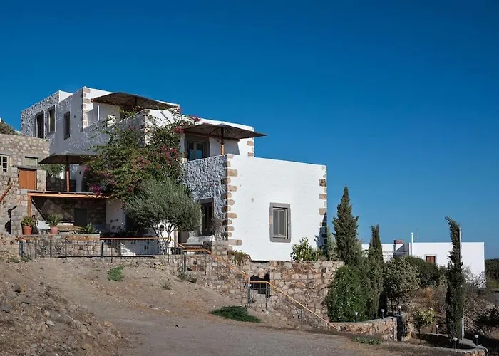 Sea & Sunset View Chora With Private Jacuzzi Tatil Evi